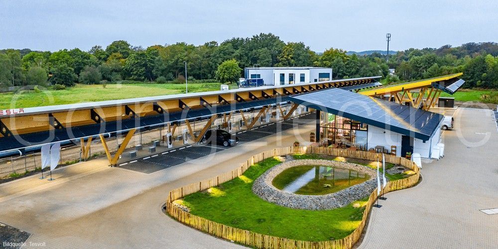 Seed&Greet Supercharger Ladepark Kreuz Hilden