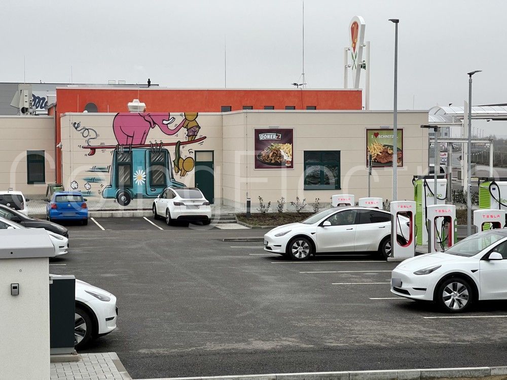 Supercharger Leipzig Flughafen
