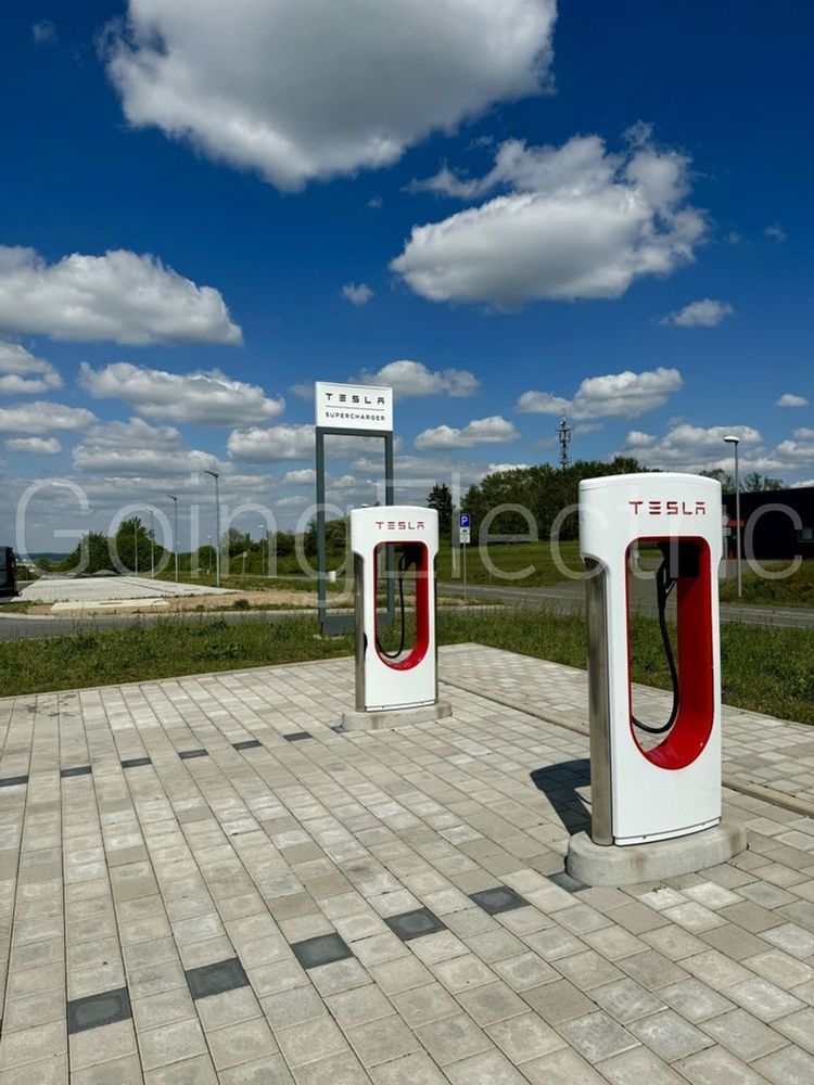Supercharger Gewerbegebiet Heinrichsruh