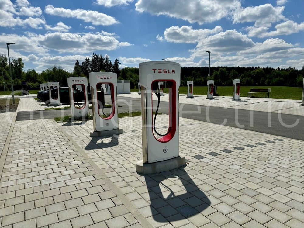Supercharger Gewerbegebiet Heinrichsruh