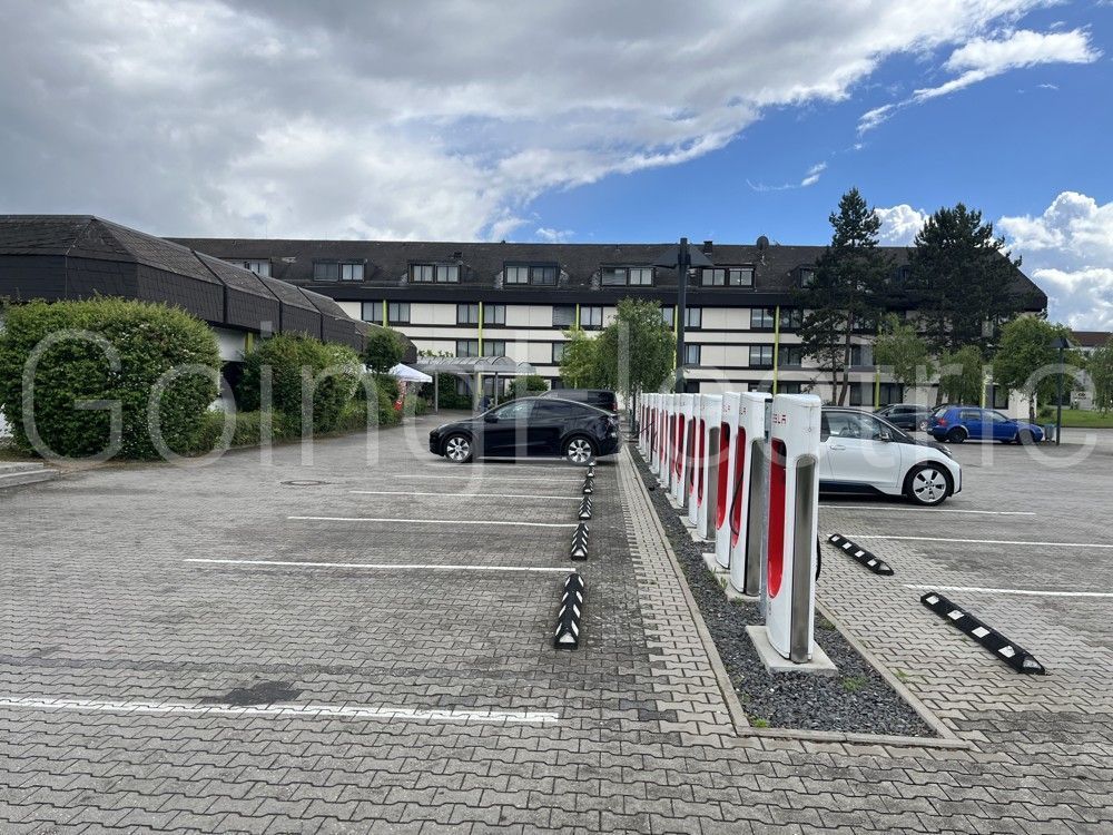 Supercharger Select Hotel