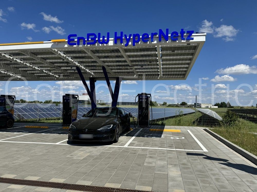EnBW Schnellladepark Autohof Zorbau