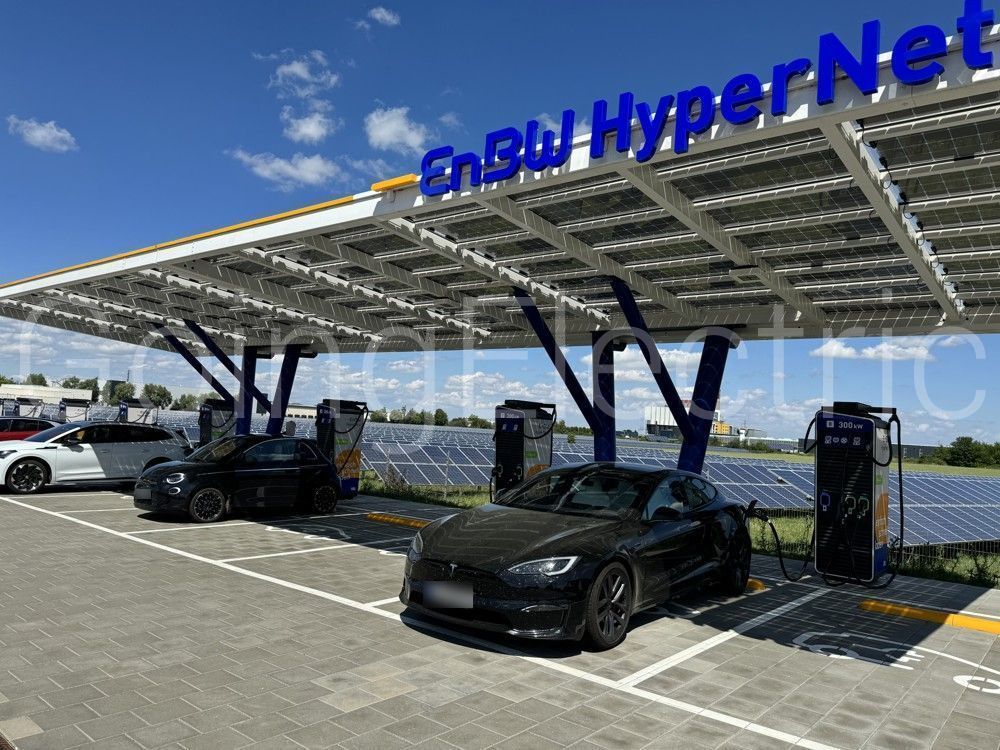 EnBW Schnellladepark Autohof Zorbau
