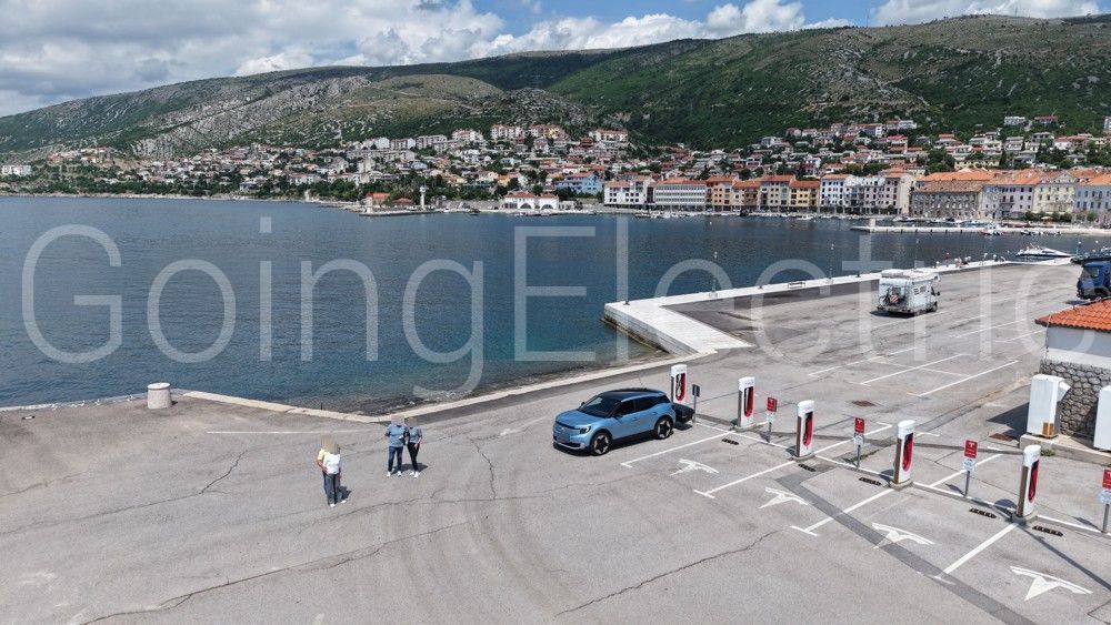 Tesla Supercharger